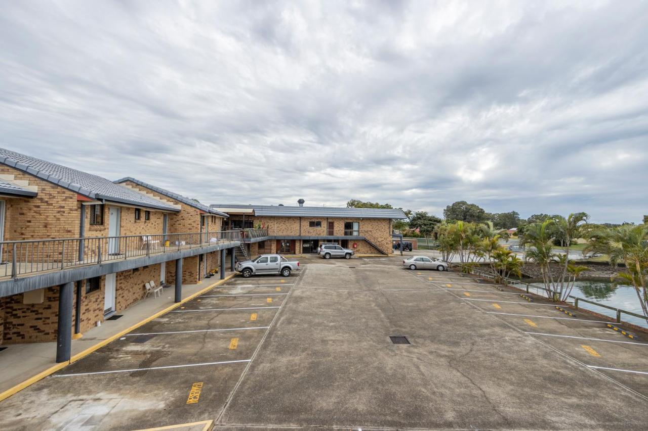 Bribie Waterways Motel Bongaree Extérieur photo