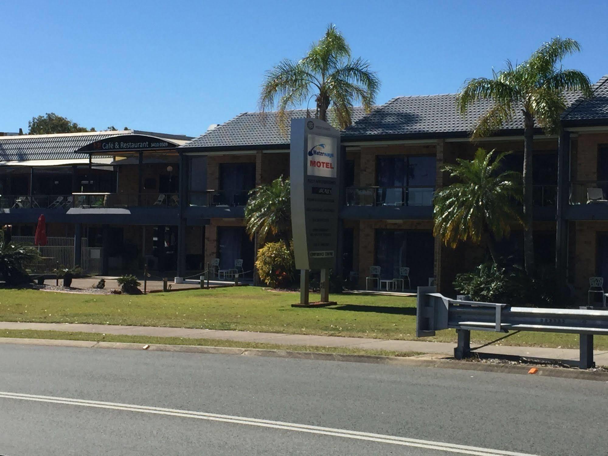Bribie Waterways Motel Bongaree Extérieur photo